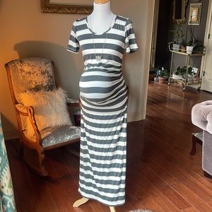 Nom B&W maternity maxi dress